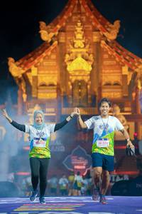 BIB: 274
                            <button type="button" onclick="openModal(22479351)" class="btn btn-primary btn-sm float-right btn-popup" data-toggle="modal" data-target=".modal-high-quality">
                        <i class="fas fa-shopping-cart"></i> Add to Cart
                    </button>
                                            <button type="button" onclick="isThisMe(22479351, true)" class="btn btn-success btn-sm float-right btn-popup btn-isme hidden" data-toggle="tooltip" data-placement="bottom" title="นี่คือรูปของคุณใช่ไหม คลิกที่นี่เพื่อเอาเข้าอัลบั้ม">
                        <i class="fas fa-plus"></i> Add to album
                    </button>
                    <button type="button" onclick="isThisMe(22479351, false)" class="btn btn-warning btn-sm float-right btn-popup btn-isnotme hidden">
                        <i class="fas fa-ban"></i> Remove from album
                    </button>